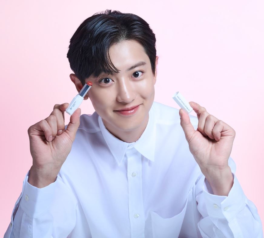Local brand partners with EXO’s Chanyeol,  promotes new cosmetics line