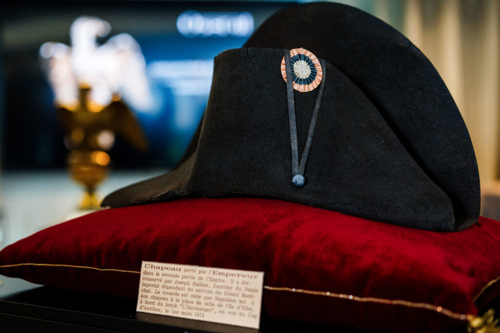 Napoleon’s hat sells for record 1.9 mn euros in French auction