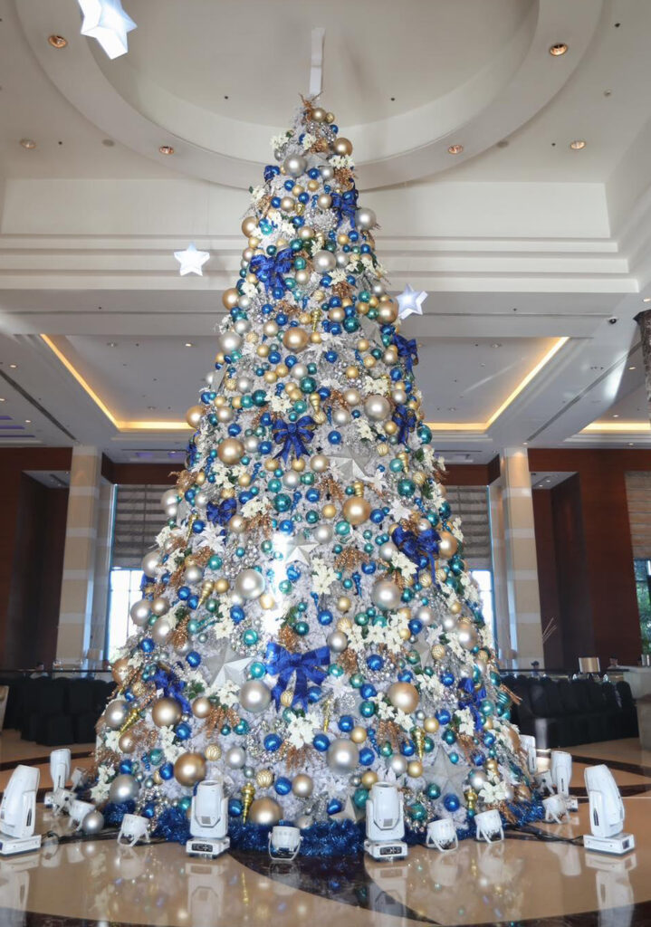 Radisson Blu’s blue Christmas tree