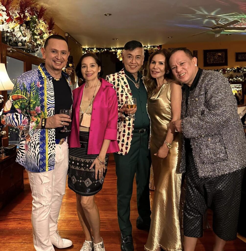 A fun-filled Christmas get-together at Sonny and John’s love nest