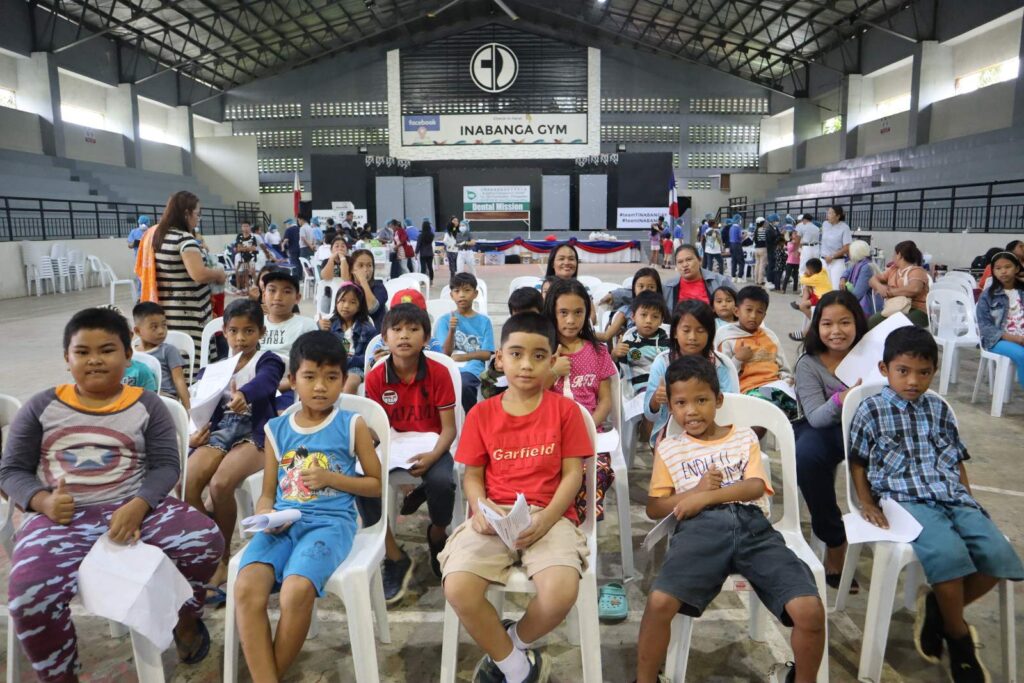 Bringing smiles to a Bohol community