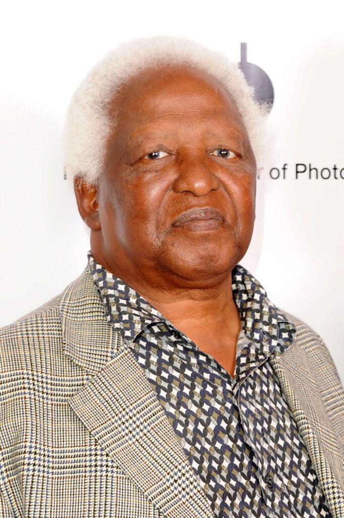 South African anti-apartheid photographer Peter Magubane dies aged 91