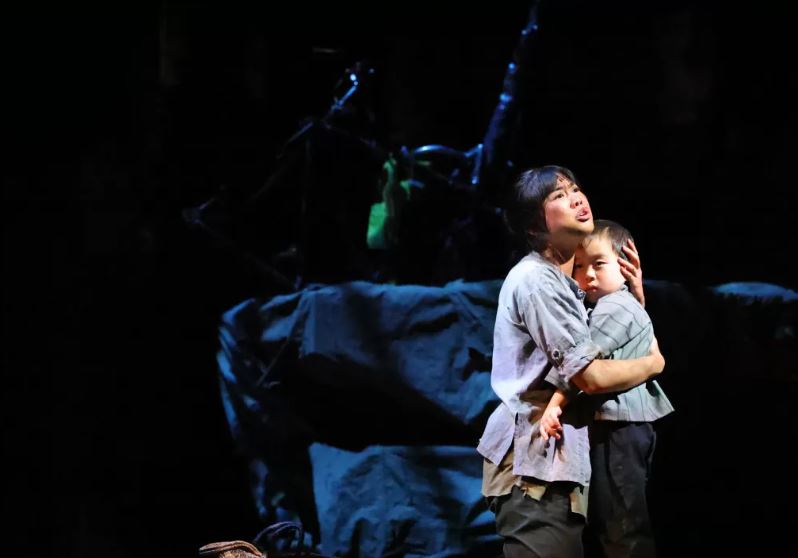 ‘MISS SAIGON’ EXTENDS MANILA RUN UNTIL 12 MAY 