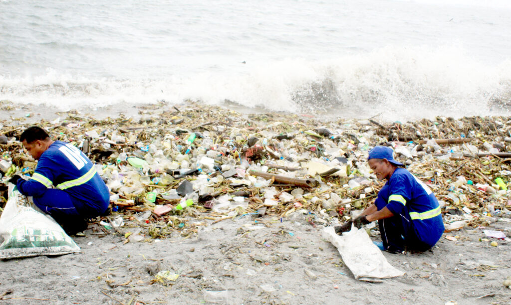 Trash for cash: Unilever, Linis Ganda renew partnership