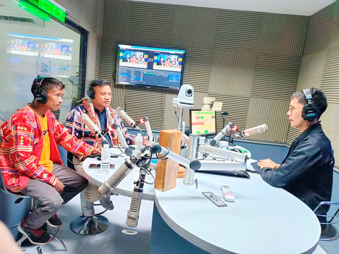 Davao tribes spread voice thru radio